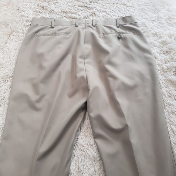 louis Raphael Khaki golf pants size 40x32 - Picture 7 of 9